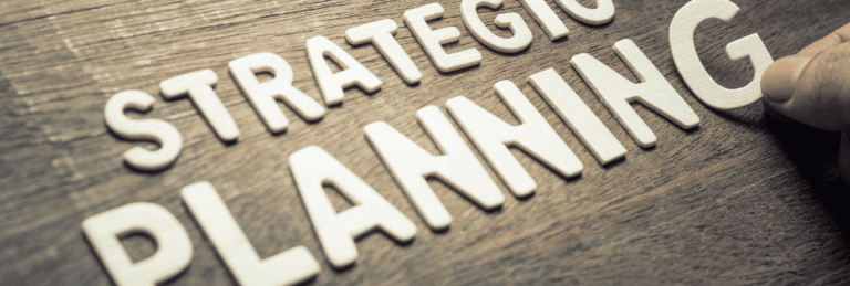 دورة التخطيط الاستراتيجي المتوافق مع الرؤى الوطنية